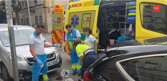 Intervención del Summa 112 en la agresión que se ha saldado con la muerte de un joven de 29 años en Puerta del Ángel.