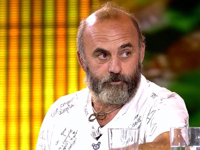 Ginés Corregüela durante la emisión de 'Supervivientes: Tierra de nadie'