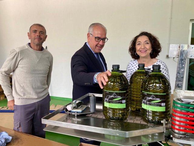 Visita a la cooperativa Oleícola Valdepeñas de Jaén.
