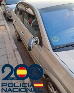 Un detenido en Valladolid por romper seis retrovisores y sutraer la ropa de un tendero en Las Delicias