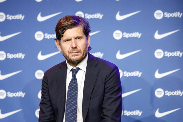Archivo - El director de futbol del FC Barcelona, Mateu Alemany