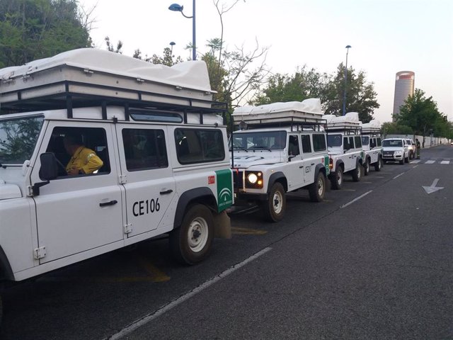 Infoca envía más de 120 efectivos y dos medios aéreos para apoyar la extinción del incendio en Las Hurdes