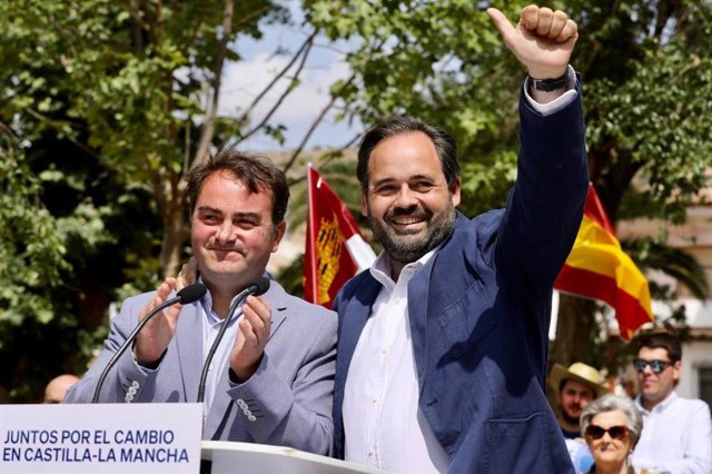El candidato del PP a la Presidencia de Castilla-La Mancha, Paco Núñez, en Moral de Calatrava