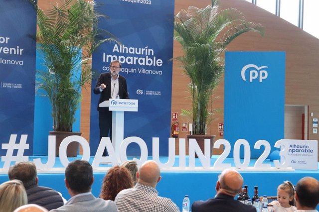 El expresidente del PP y del Gobierno, Mariano Rajoy, en un acto electoral en Alhaurín de la Torre.