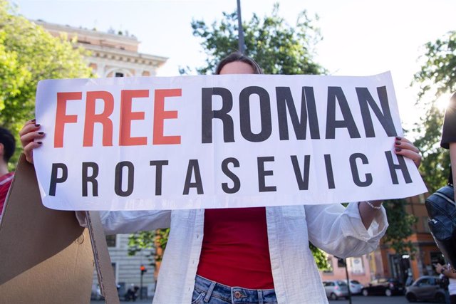 Archivo - Manifestación en Italia para la liberación del opositor bielorruso Roman Protasevich