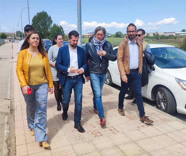 De izda a dcha, Virginia Barcones, Luis Tudanca, Carlos Martínez y el procurador Ángel Hernández en Soria
