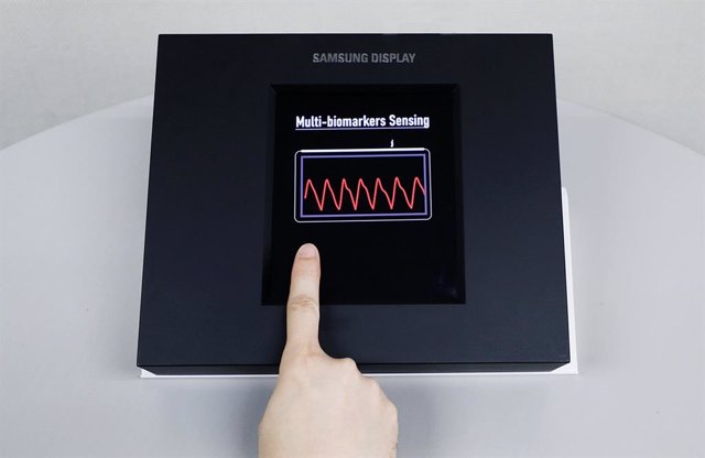 Panel Sensor OLED, con biosensores integrados