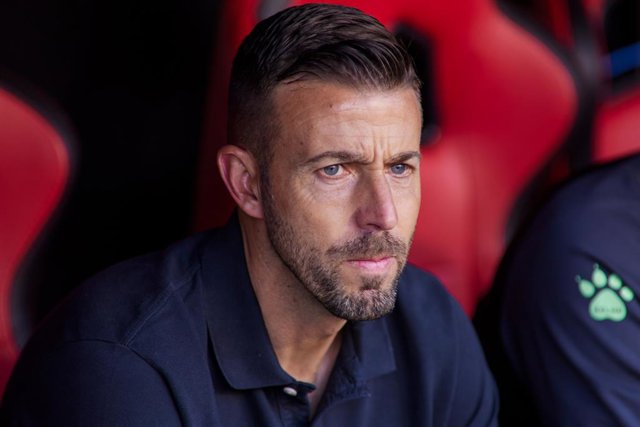 L'entrenador de l'Espanyol, Luis García