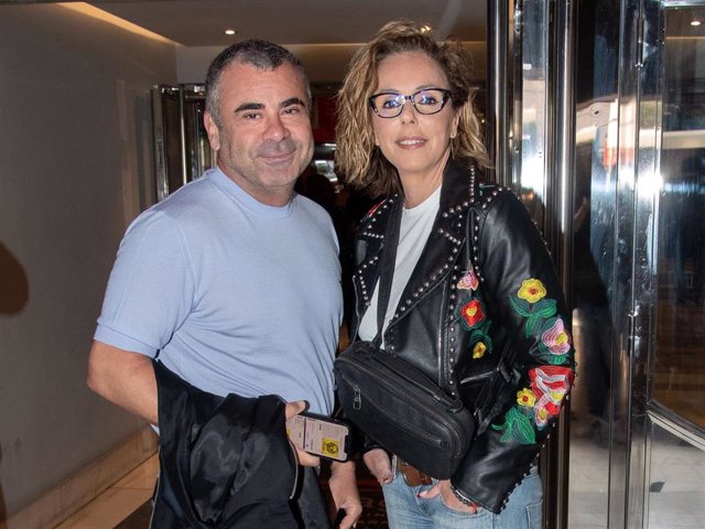 Jorge Javier Vázquez y Rocío Carrasco, en el musical 'Aladdin'