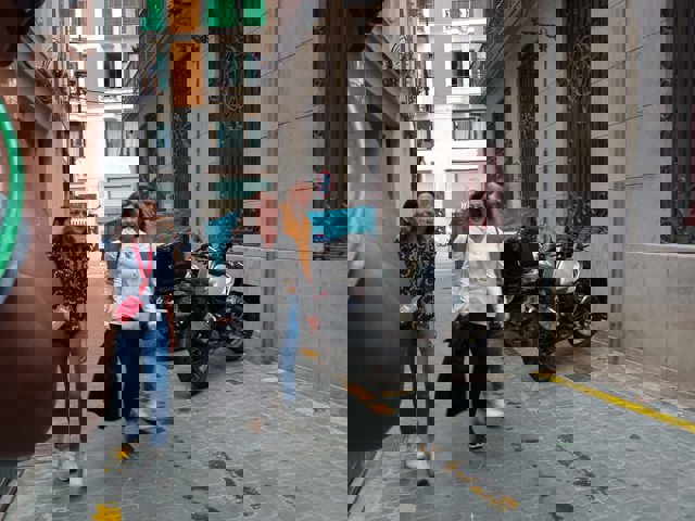 Francina Armengol, en su llegada a la sede del PSIB.