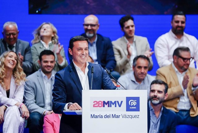 El presidente del PP de Almería, Javier Aureliano García.