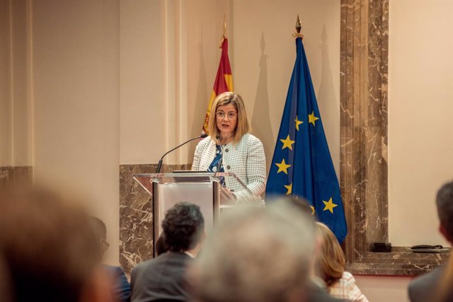 La presidenta de Adif, María Luisa Domínguez González, interviene durante la jornada ‘El balance de la liberalización del transporte ferroviario de pasajeros en España’ en la sede de la CNMC, a 29 de mayo de 2023, en Madrid (España). 