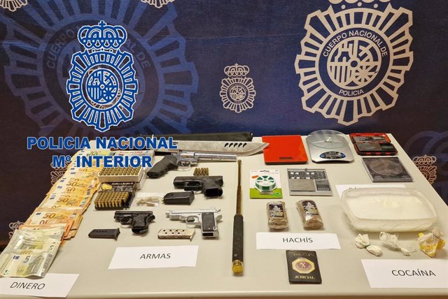 Nota De Prensa: "Desarticulada Una Organización Criminal Que Traficaba Con Cocaína Desde La Vega Baja Alicantina "