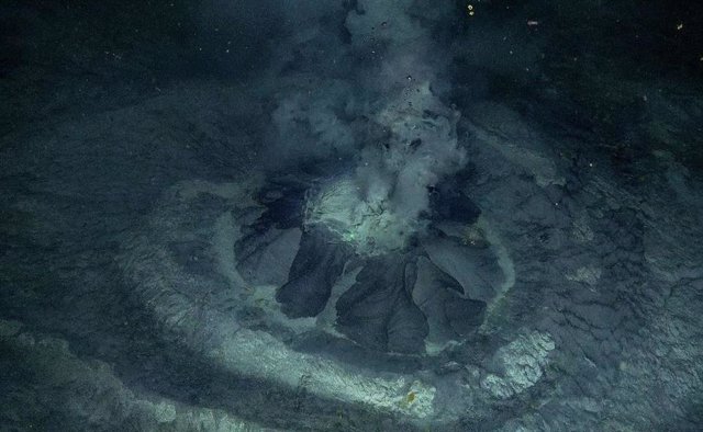 Un nuevo volcán ha sido descubierto por científicos en el Mar de Barents.