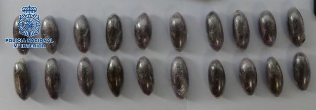 Bellotas de hachís.