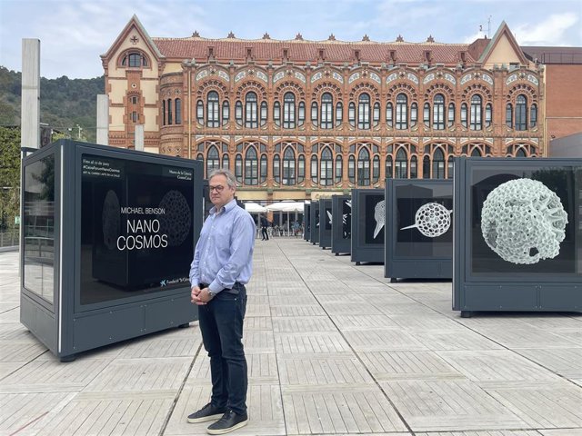 CosmoCaixa acerca lo "invisible al ojo humano" en una exposición fotográfica de Michael Benson