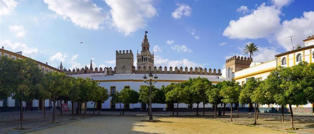 Archivo - Patio de Banderas.