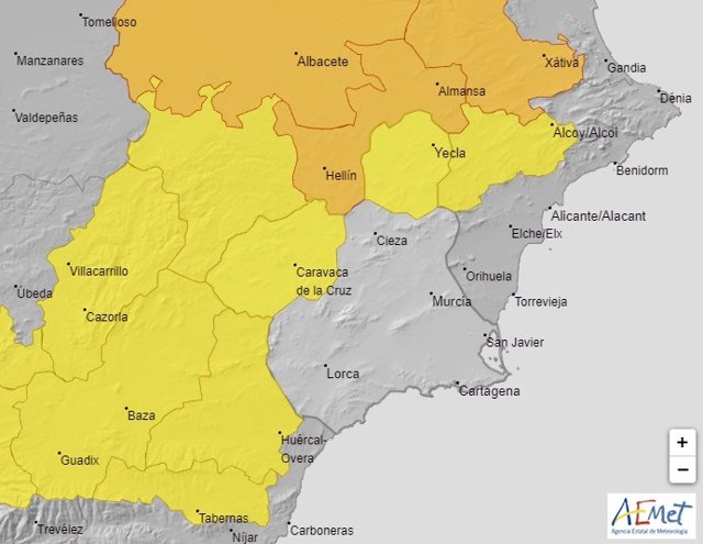 La Aemet emite un aviso de nivel amarillo por lluvias y tomentas para este lunes por la tarde en el Noroeste y el Altiplano