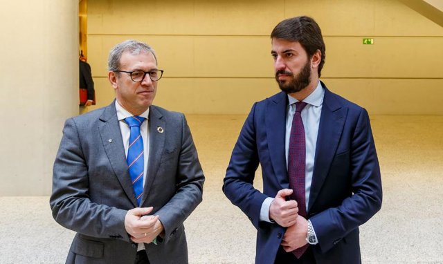 El consejero Mariano Veganzones y el vicepresidente de la Junta de Castilla y León, Juan García-Gallardo