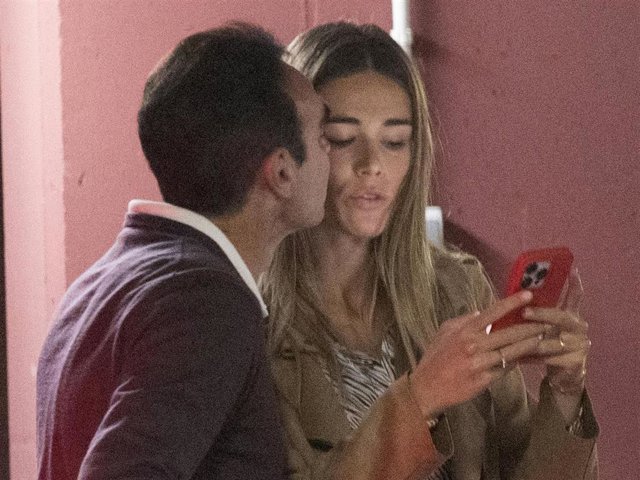 Enrique Ponce y Ana Soria, de lo más cariñosos