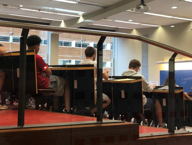 Estudiants de les PAU a la UPF