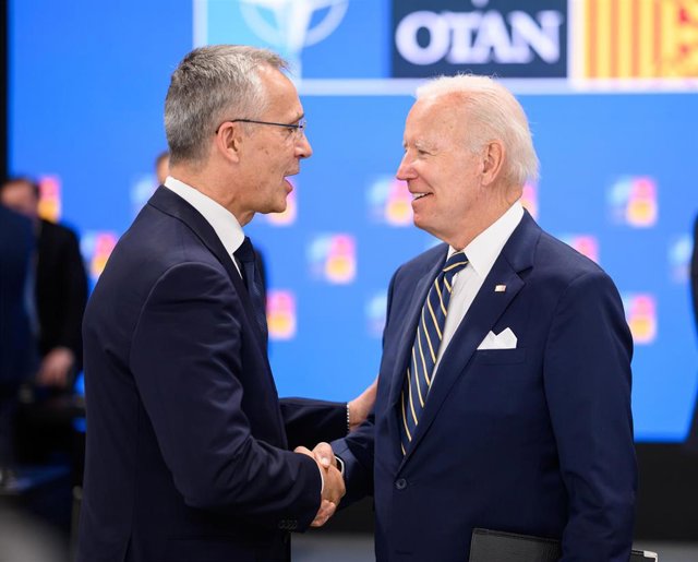 Archivo - Jens Stoltenberg, secretario general de la OTAN, y el presidente de Estados Unidos, Joe Biden