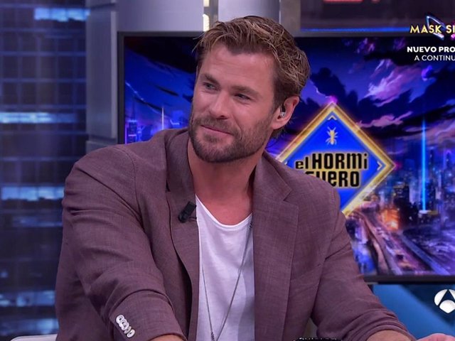 Chris Hemsworth muestra en 'El Hormiguero' su lado más paternal