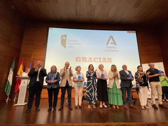 Homenaje a los profesionales jubilados del Distrito Sanitario Jaén-Jaén Sur.