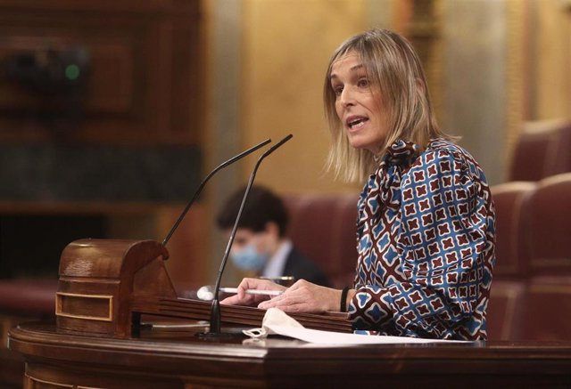 Archivo - La diputada del PNV, Idoia Sagastizabal, durante una  intervención en el Congreso de los Diputados