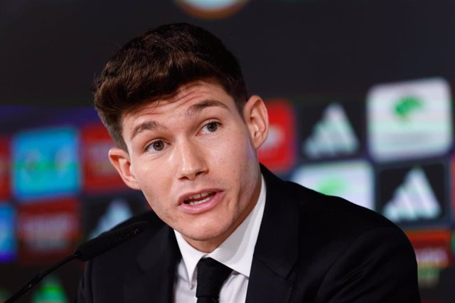 El futbolista Fran García, en la rueda de prensa de su presentación como jugador del Real Madrid.