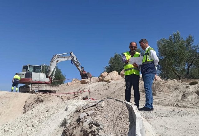 Visita a las obras en la A-316