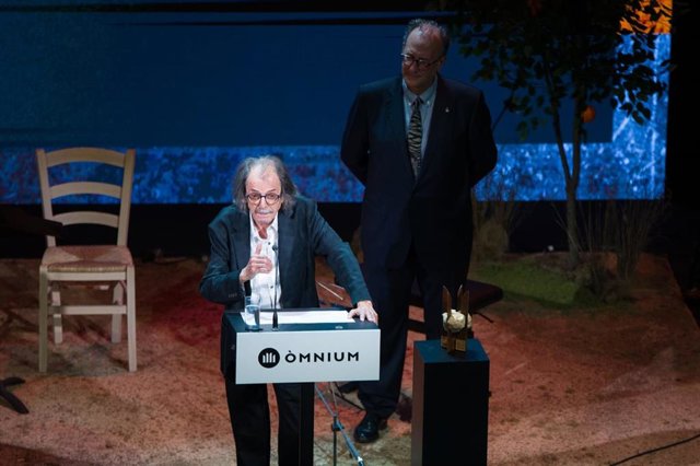 El autor Josep Piera recibe el Premi d'Honor de les Lletres Catalanes 2023