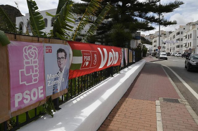 Propaganda electoral del PSOE de Mojácar (Almería). 