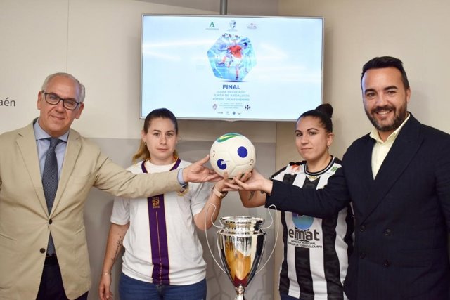 Presentación de la final de la Copa Delegado de Futbol Sala femenino
