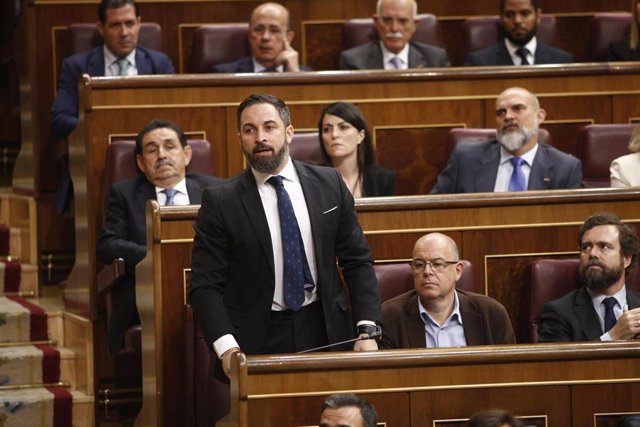 Archivo - El presidente de Vox, Santiago Abascal, en la sesión constitutiva del Congreso de los Diputados en 2019