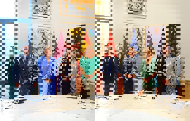 Almeida con el resto de miembros de la Junta de Gobierno