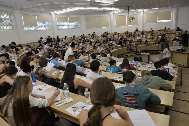 Uclm. Np El 95,43 % De Los Estudiantes Aprueba La Evau En El Distrito Universitario De Castilla La Mancha