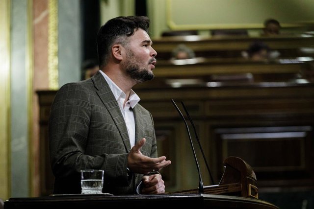 Archivo - El portaveu d'ERC al Congrés, Gabriel Rufián