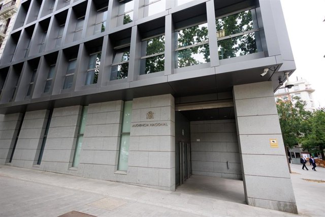 Fachada de la Audiencia Nacional, a 22 de mayo de 2023, en Madrid (España). Unos 45.000 funcionarios de la administración de Justicia comienzan hoy su huelga indefinida para exigir mejoras salariales y laborales, tras más de un mes de movilizaciones puntu