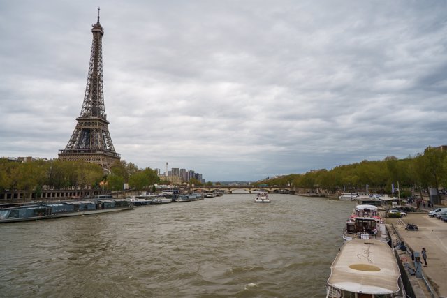 Edificio Place Alphonse-Laveran en Paris después de la explosión de gas. 