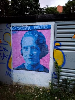Archivo - El mural dedicado a la maestra republica Justa Freire en Las Águilas vuelve a ser restaurado "por enésima vez"