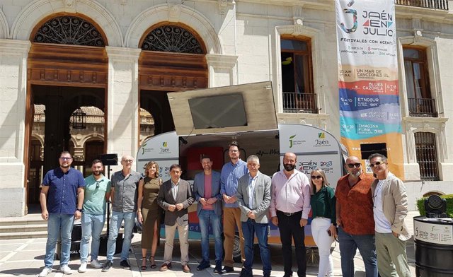 Presentación de la caravana de 'Jaén en julio'.