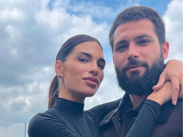 MIRIAM CRUZ Y JOTA PELETEIRO