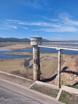 Archivo - El embalse de Sierra Boyera el pasado marzo, cuando aún almacenaba algo de agua.