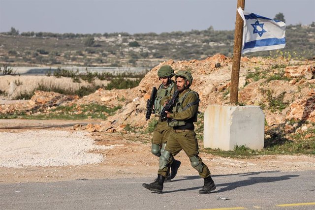 Archivo - Militares israelíes en la ciudad de Huwara, en Nablús, Cisjordania