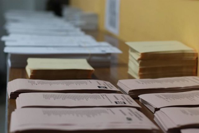 Papeletas de elecciones.