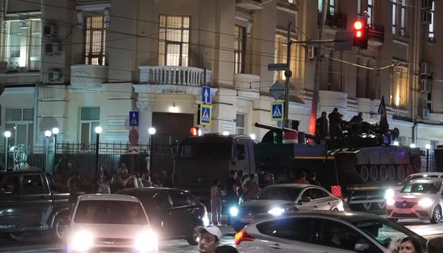 Preparativos de las fuerzas del Grupo Wagner para retirarse de la ciudad rusa de Rostov tras el acuerdo para poner fin a la rebelión encabezada por su jefe, Yevgeni Prigozhin