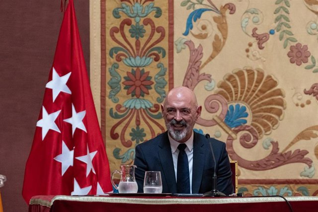 El rector de la Universidad Complutense de Madrid, Joaquín Goyache, durante la toma de posesión de su cargo, en el Paraninfo de la Universidad Complutense de Madrid