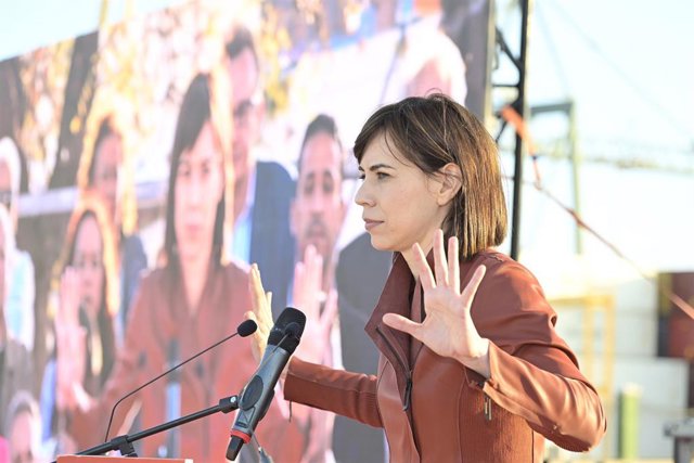 Archivo - La ministra de Ciencia e Innovación, Diana Morant, interviene en un mitin del PSOE en Cartagena, Región de Murcia (España).