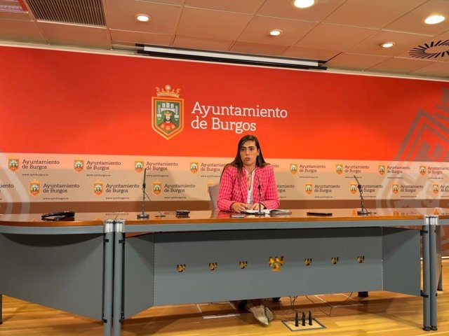 La Portavoz Del Equipo De Gobierno Local, Andrea Ballesteros.